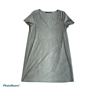 Zara trafaluc collection olive green v neck suede dress size small